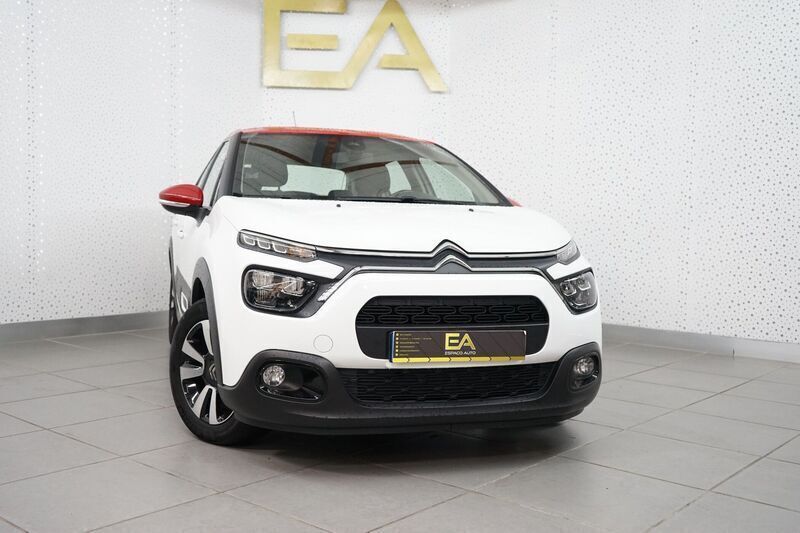 Branco Usado 2021 Citroën C3 PureTech Citadino | € 15.480 (Preço justo) - Imagem 1/4