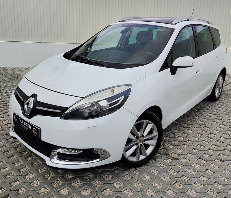 Branco Usado 2013 Renault Scénic III Monovolume | € 6.499 (Super Preço) - Imagem 1/4