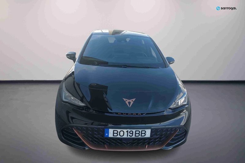 Preto Usado 2024 Cupra Born e-Boost Citadino | € 37.990 (Caro) - Imagem 1/4
