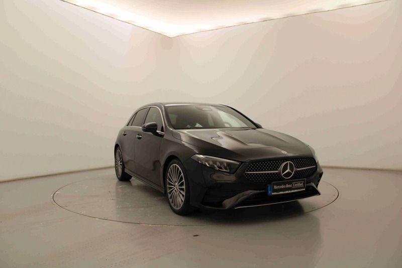 Preto Usado 2025 Mercedes A200 Citadino | € 38.990 (Preço justo) - Imagem 1/4