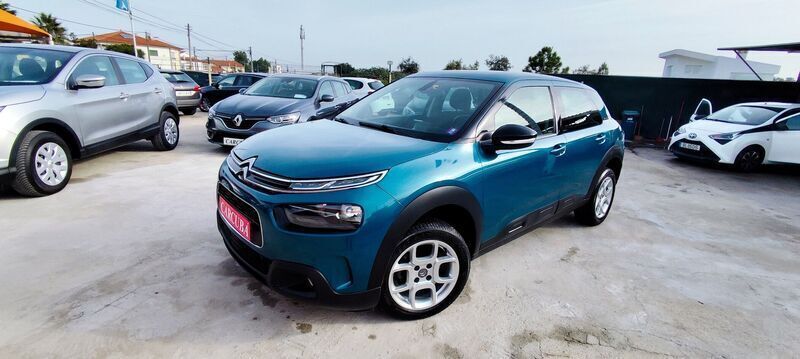 Azul Usado 2018 Citroën C4 Business Class SUV | € 11.990 (Super Preço) - Imagem 1/4