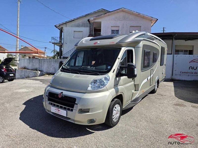 Usado Fiat Ducato 130 HP (95 kW) 2010 Cinzento Van