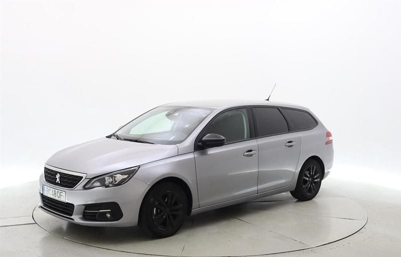 Cinzento Usado 2018 Peugeot 308 SW Carrinha | € 12.490 (Bom preço) - Imagem 1/1
