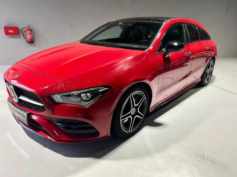 Vermelho Usado 2020 Mercedes CLA200 Shooting Brake AMG line Carrinha | € 35.500 (Preço elevado) - Imagem 1/4