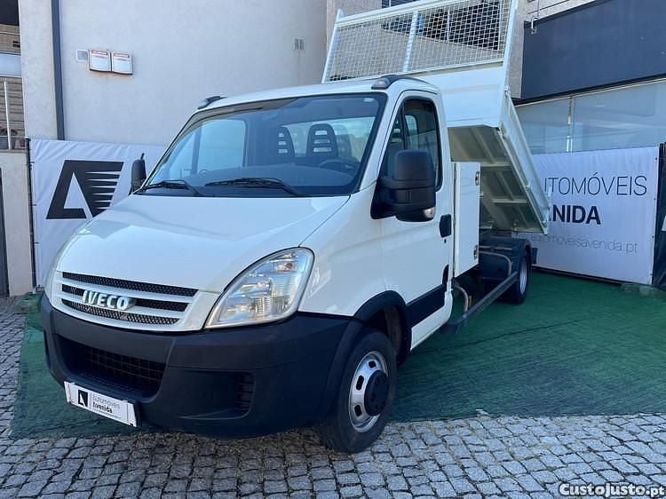 Usado Iveco Daily 146 HP (107 kW) 2008 Branco Pickup