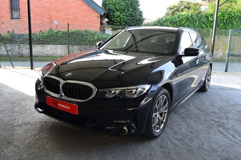 Preto Usado 2020 BMW 320 Sport Line Carrinha | € 31.700 (Preço justo) - Imagem 1/4
