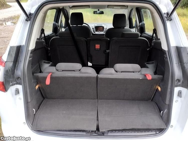 Branco Usado 2018 Ford Grand C-Max Monovolume | € 12.750 - Imagem 1/1