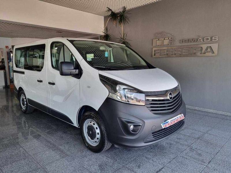 Branco Usado 2019 Opel Vivaro S Van | € 24.500 (Caro) - Imagem 1/4