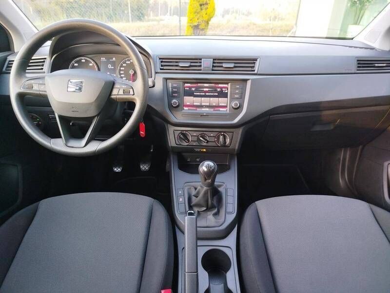 Usado Seat Ibiza Style 95 HP (69 kW) 2020 Cinza Citadino