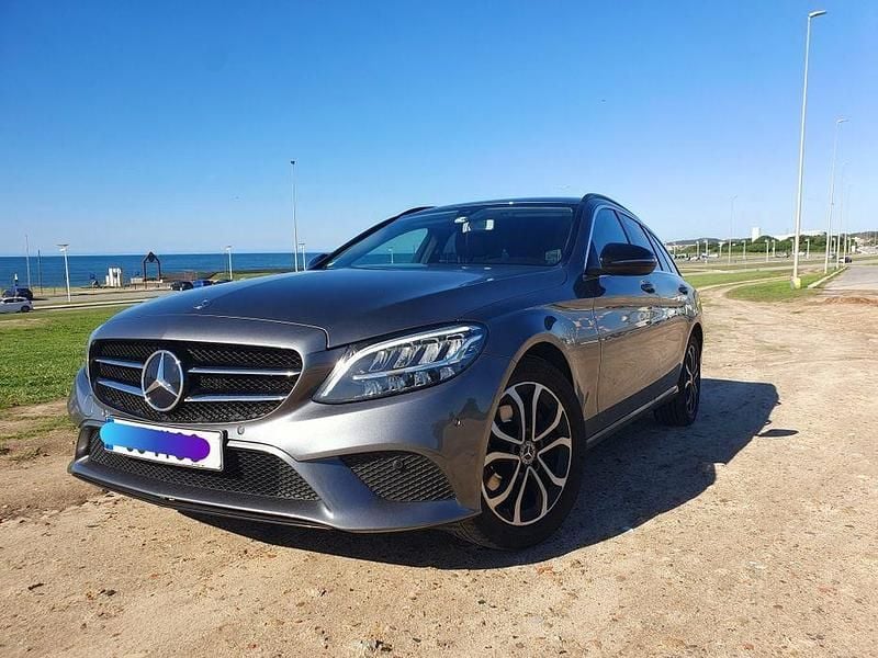 Usado 2018 Mercedes C220 Sedan | € 24.500 (Preço justo) - Imagem 1/4