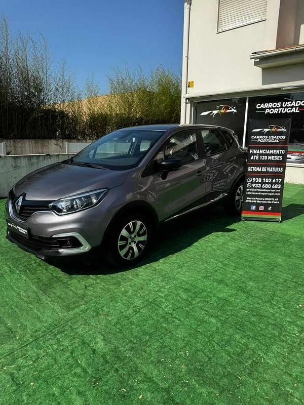 Cinza Usado 2019 Renault Captur Experience SUV | € 12.490 (Bom preço) - Imagem 1/4