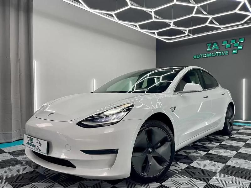 Usado Tesla Model 3 258 kW (351 HP) 2019 Branco Sedan