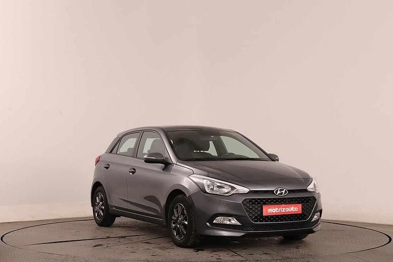 Cinzento Usado 2017 Hyundai i20 Citadino | € 13.299 (Preço justo) - Imagem 1/4