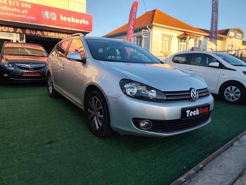Cinzento Usado 2010 VW Golf VI Carrinha | € 3.880 - Imagem 1/4