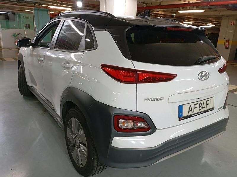 Usado Hyundai Kauai Premium 150 kW (204 HP) 2021 Branco SUV