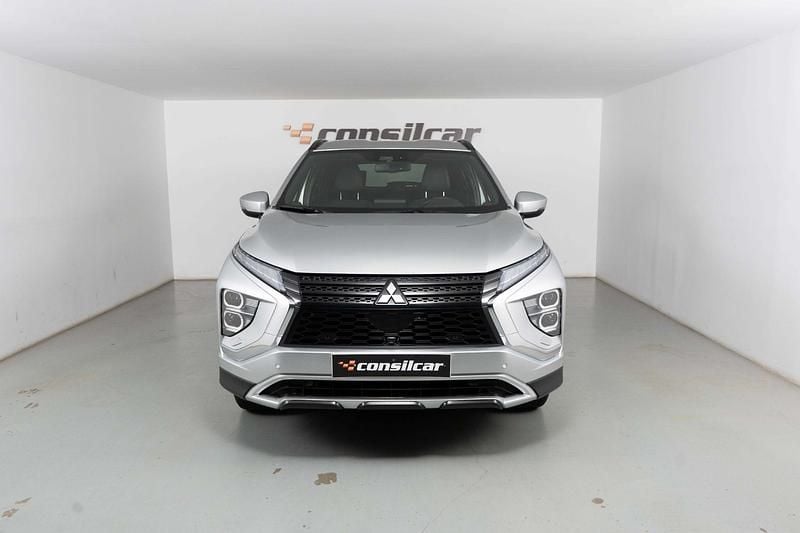 Cinza Usado 2022 Mitsubishi Eclipse Cross SUV | € 23.980 (Bom preço) - Imagem 1/4