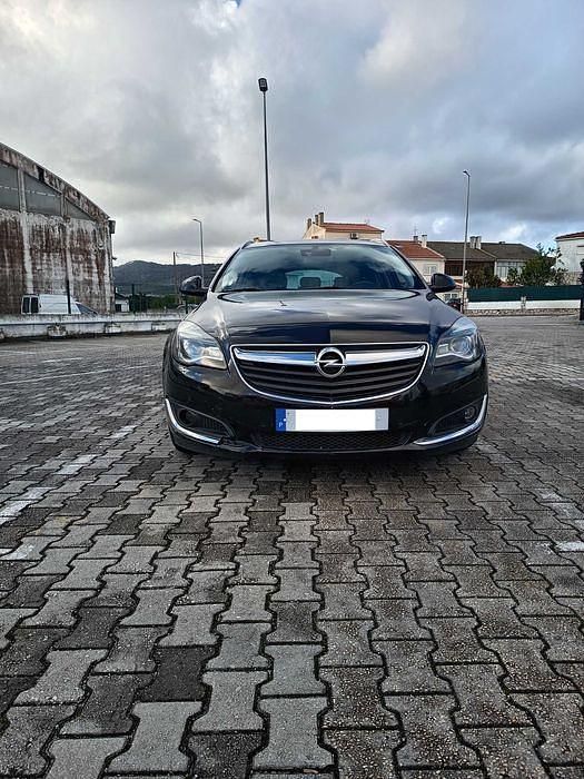 Usado 2017 Opel Insignia Carrinha | € 12.900 (Preço justo) - Imagem 1/4