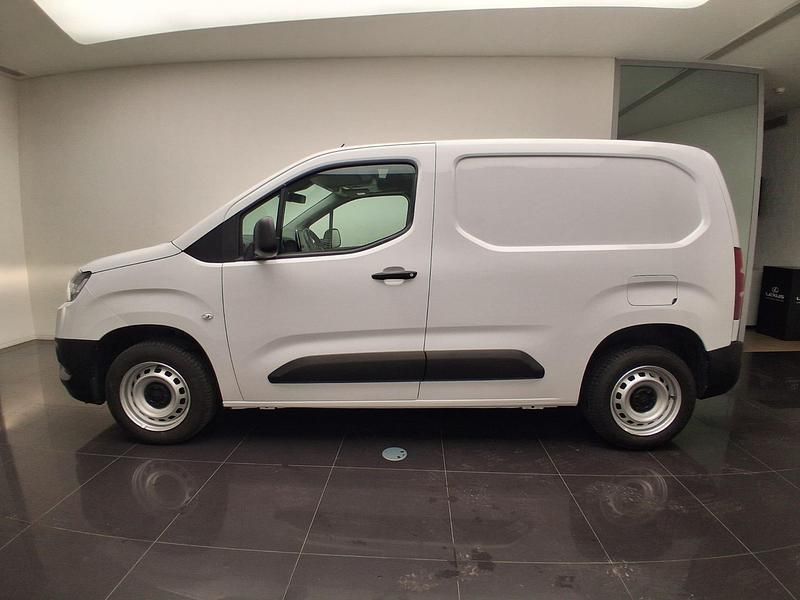 Usado Toyota Proace City City 100 HP (73 kW) 2023 Branco (sólida) Monovolume