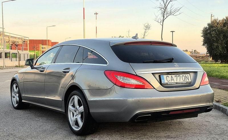 Usado Mercedes CLS250 204 HP (150 kW) 2013 Sedan