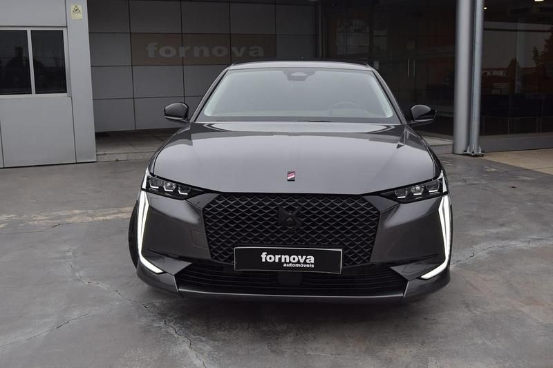 Usado DS Automobiles DS4 Performance 130 HP (95 kW) 2024 Cinza SUV