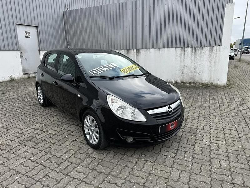 Usado Opel Corsa Cosmo 90 HP (66 kW) 2009 Preto Citadino