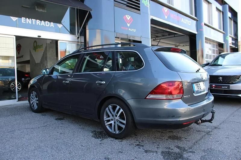 Usado VW Golf V 105 HP (77 kW) 2008 Cinza escuro Carrinha