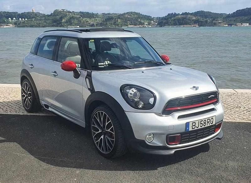 Usado Mini Countryman 218 HP (160 kW) 2015 Cinzento SUV