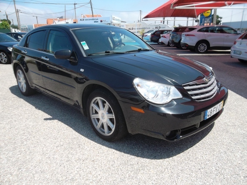 Vendido Chrysler Sebring 2.0 CRD Carros usados para venda