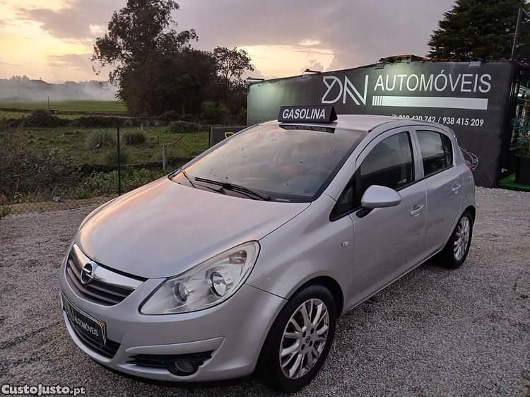 Cinza Usado 2009 Opel Corsa | € 3.950 (Bom preço) - Imagem 1/1