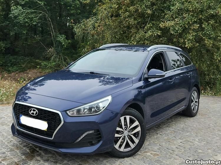 Azul Usado 2019 Hyundai i30 Carrinha | € 10.250 (Bom preço) - Imagem 1/1
