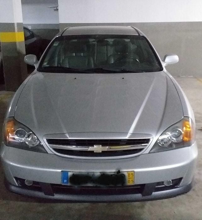 Usado 2005 Chevrolet Evanda Sedan | € 4.500 - Imagem 1/4