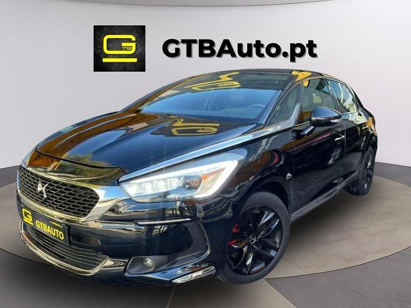 Usado Citroën DS5 200 HP (147 kW) 2015 Preto Citadino