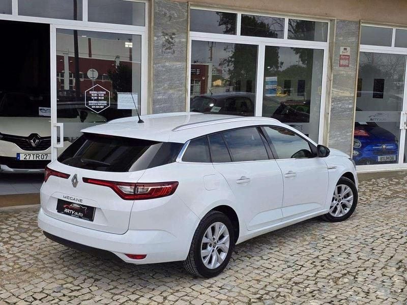 Usado Renault Mégane IV 140 HP (102 kW) 2020 Branco Carrinha