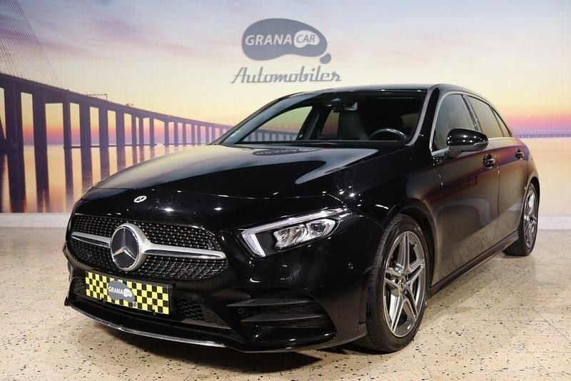 Preto Usado 2022 Mercedes A180 AMG line | € 28.950 (Bom preço) - Imagem 1/4