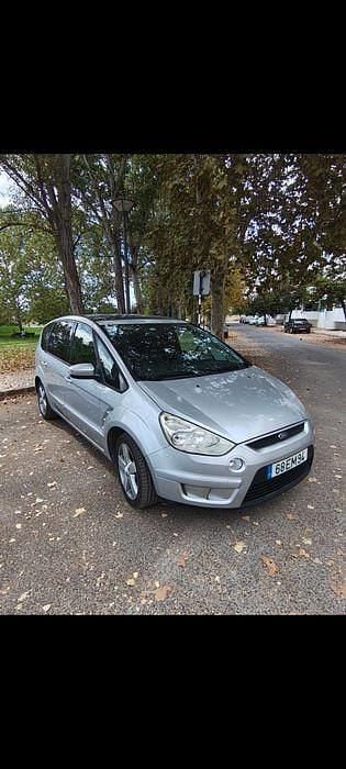 Usado Ford S-MAX S 140 HP (102 kW) 2007 Monovolume