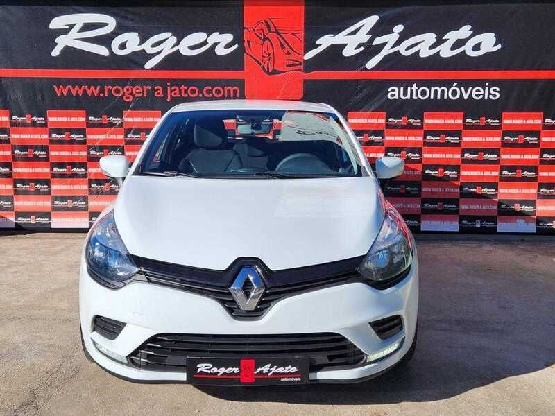 Usado Renault Clio IV Zen 75 HP (55 kW) 2019 Branco Citadino