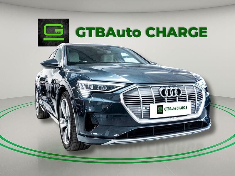 Cinzento Usado 2020 Audi e-tron Advanced SUV | € 38.999 (Preço justo) - Imagem 1/4
