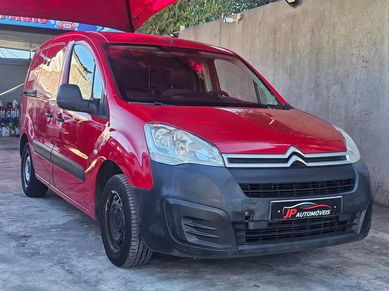 Vermelho Usado 2017 Citroën Berlingo | € 7.499 (Super Preço) - Imagem 1/4