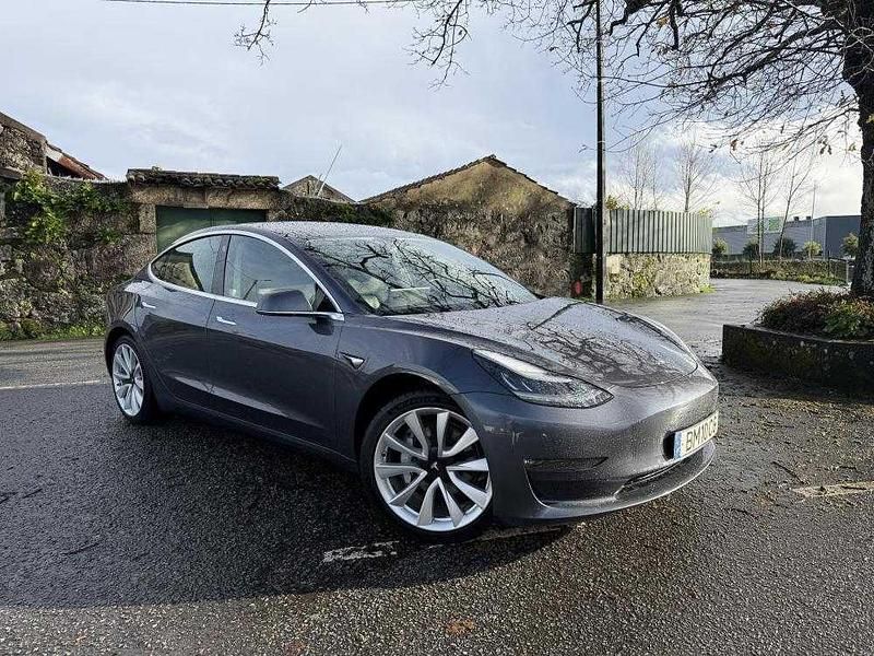 Usado Tesla Model 3 350 kW (476 HP) 2019 Cinzento Sedan