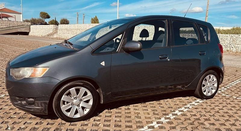 Usado 2010 Mitsubishi Colt Sedan | € 3.980 - Imagem 1/4