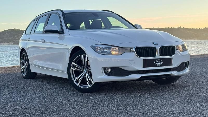 Branco Usado 2016 BMW 318 Carrinha | € 13.500 (Bom preço) - Imagem 1/4