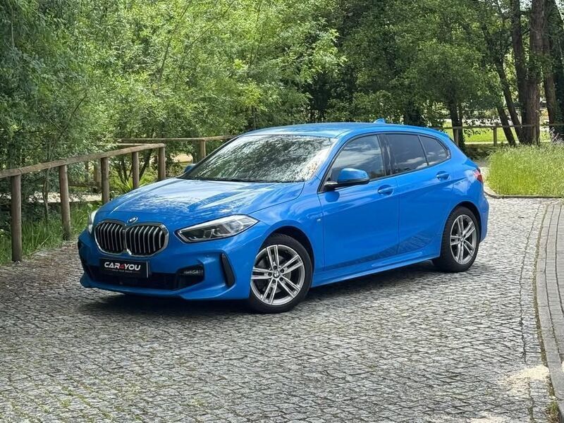 Azul Usado 2020 BMW 116 Citadino | € 20.990 (Preço elevado) - Imagem 1/4