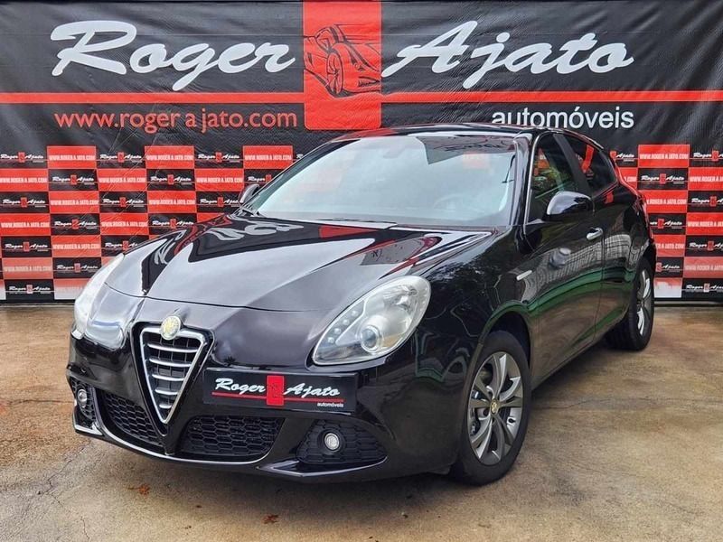 Preto Usado 2010 Alfa Romeo Giulietta Distinctive Citadino | € 9.490 (Caro) - Imagem 1/4