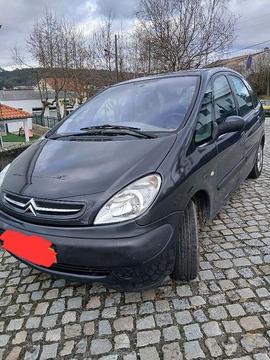 Usado 2001 Citroën Xsara Picasso Monovolume | € 2.000 - Imagem 1/3