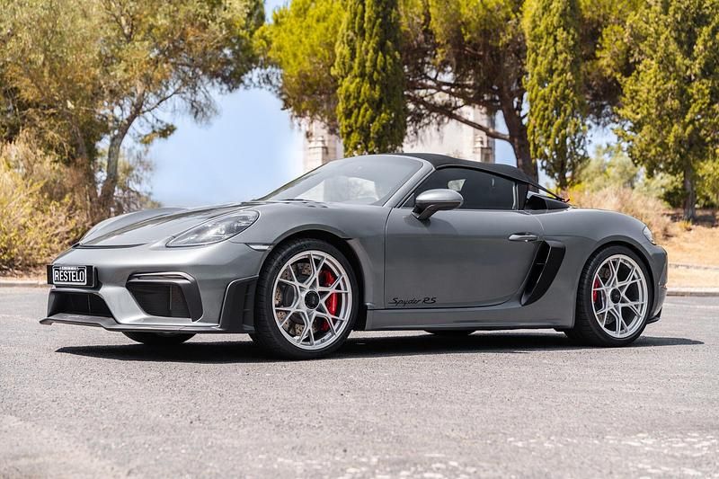 Cinza Usado 2024 Porsche 718 Cabrios | € 225.000 - Imagem 1/4
