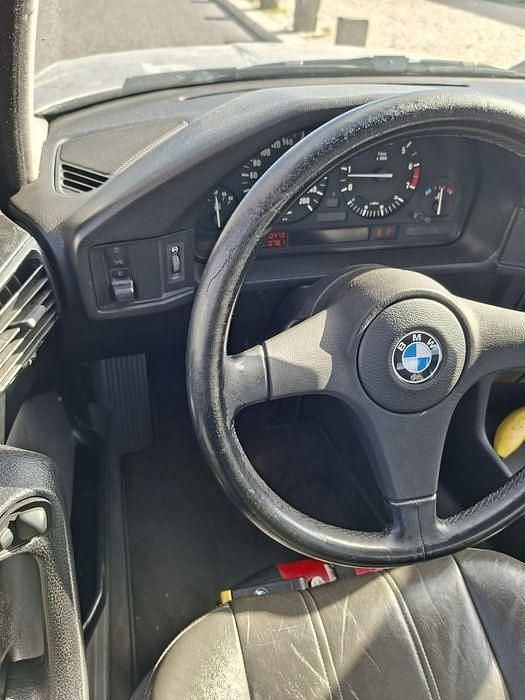 Usado BMW 535 206 HP (151 kW) 1990 Sedan