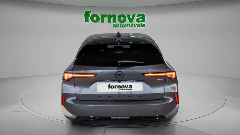 Usado Opel Astra Sport 136 HP (100 kW) 2025 Cinzento Carrinha