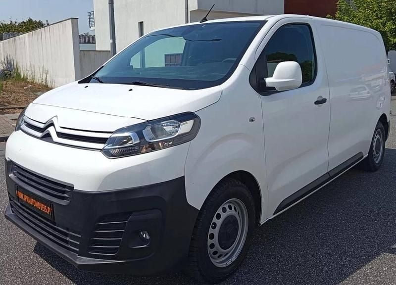 Branco Usado 2017 Citroën Jumpy Profi Monovolume | € 11.990 (Preço justo) - Imagem 1/4