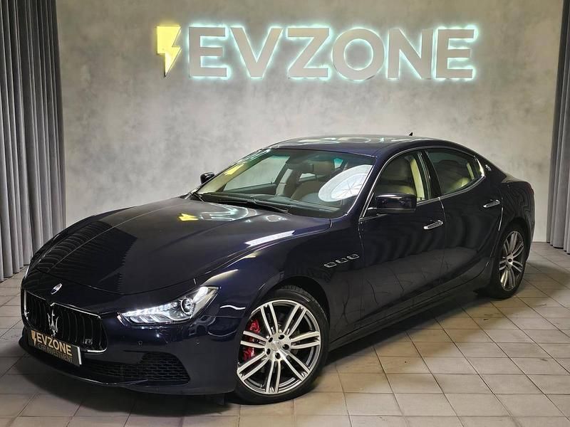 Azul Usado 2015 Maserati Ghibli Coupé | € 44.990 - Imagem 1/4