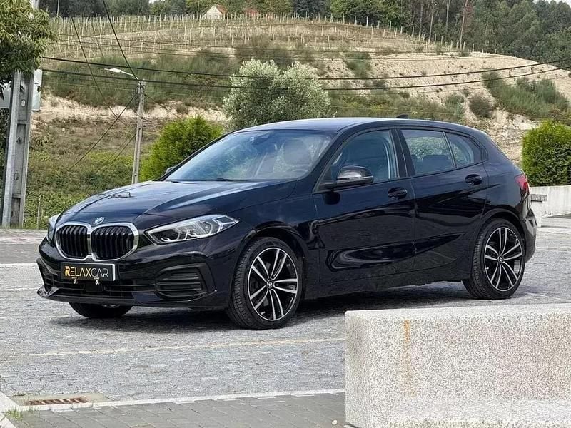 Preto Usado 2021 BMW 116 Advantage Citadino | € 20.999 (Bom preço) - Imagem 1/4